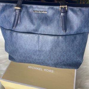 Michael Kors Tote